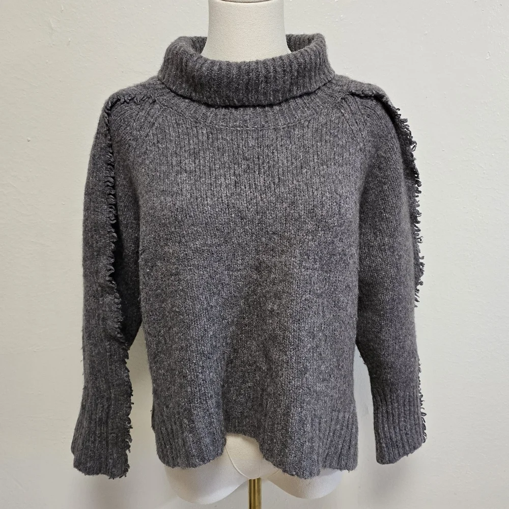 Brochu Walker Odene Fringe Turtleneck Sweater Size Medium